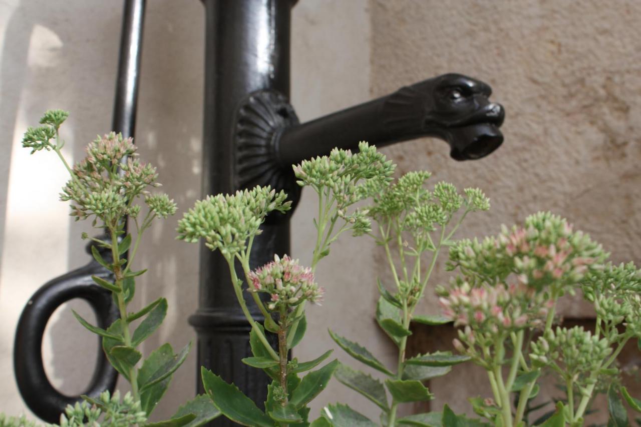 Le 14 Faubourg Bed and Breakfast Μπον Εξωτερικό φωτογραφία